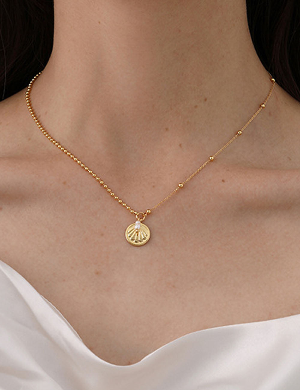 Gold Plated Shell Bead Pendant Necklace