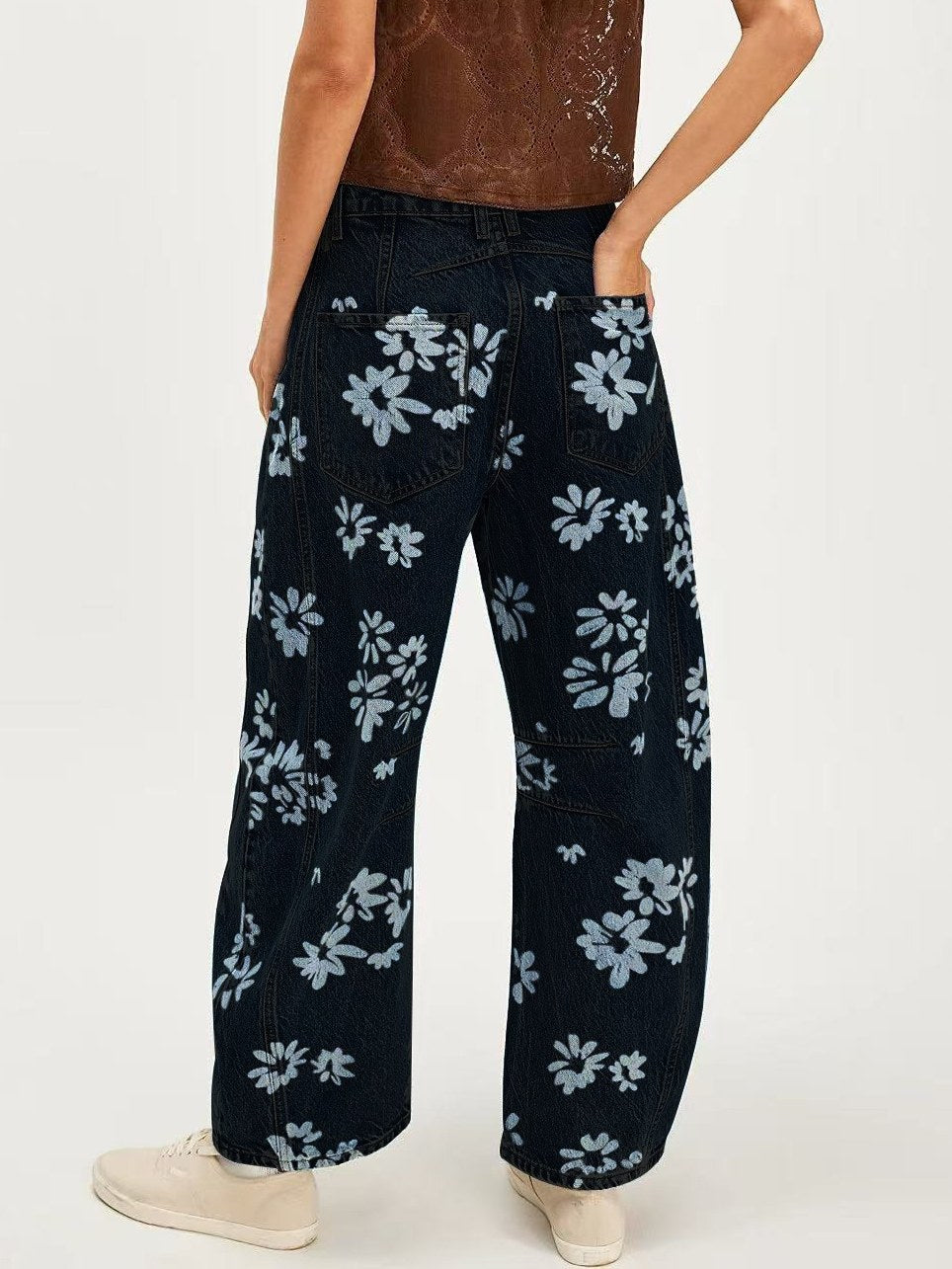 Love Star Print Loose Midi Waist Jeans
