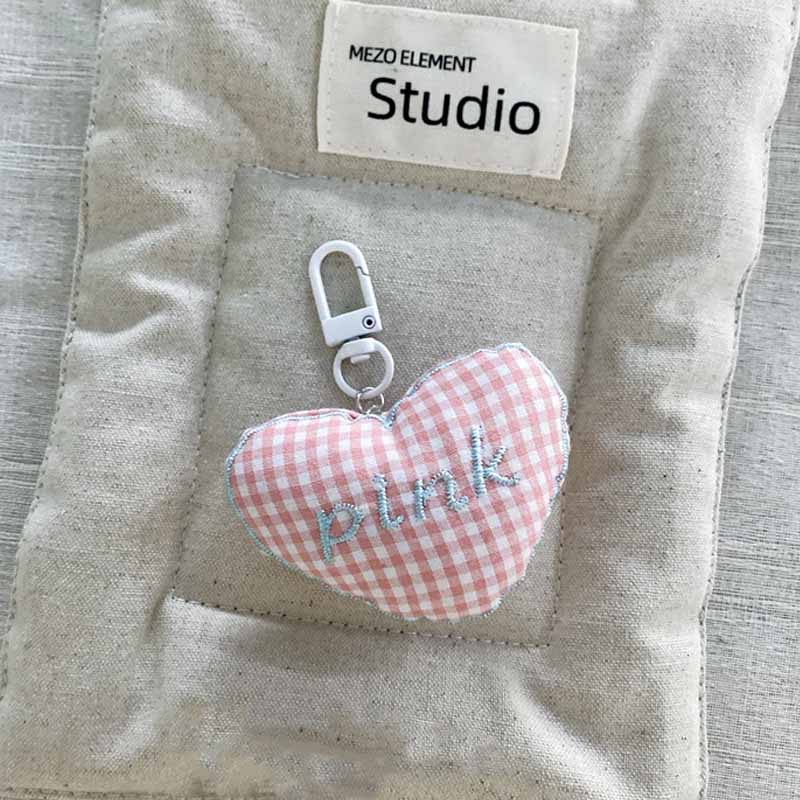 Sweet Checkered Heart Pendant Bag Charm