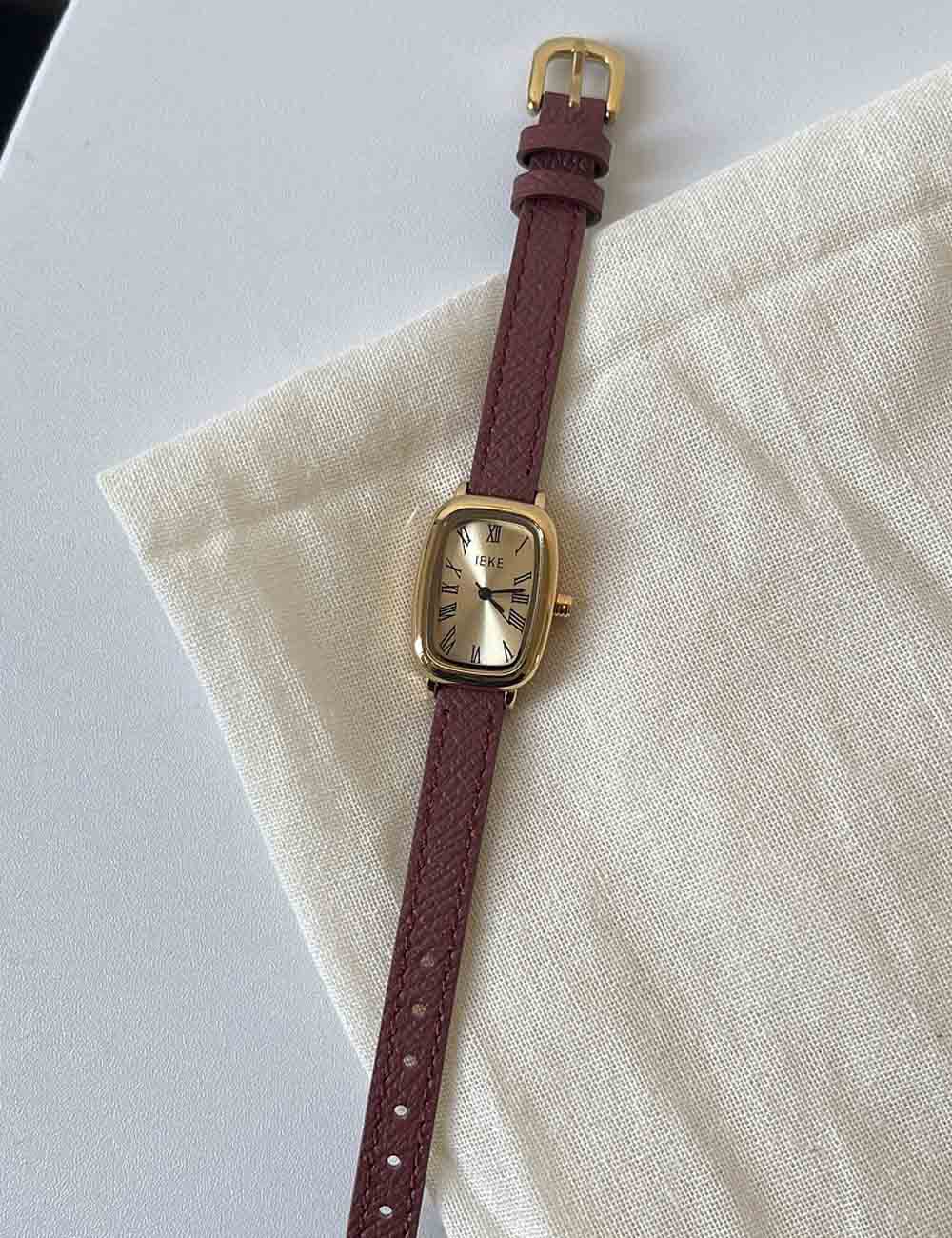 Elegant Roman Dial Small Rectangle Quartz Watch