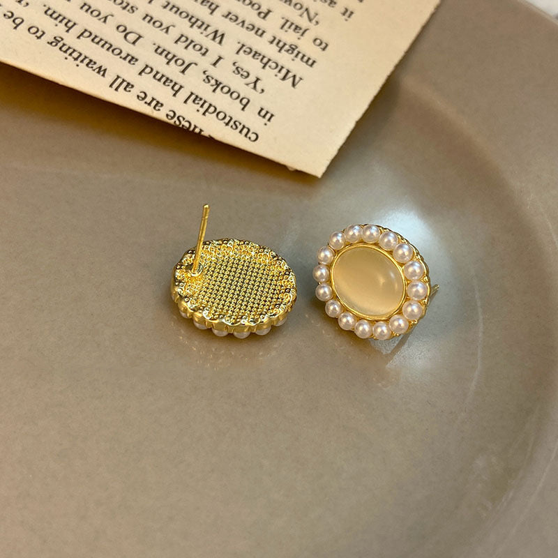 Elegant Pearl Stone Simple Stud Earrings