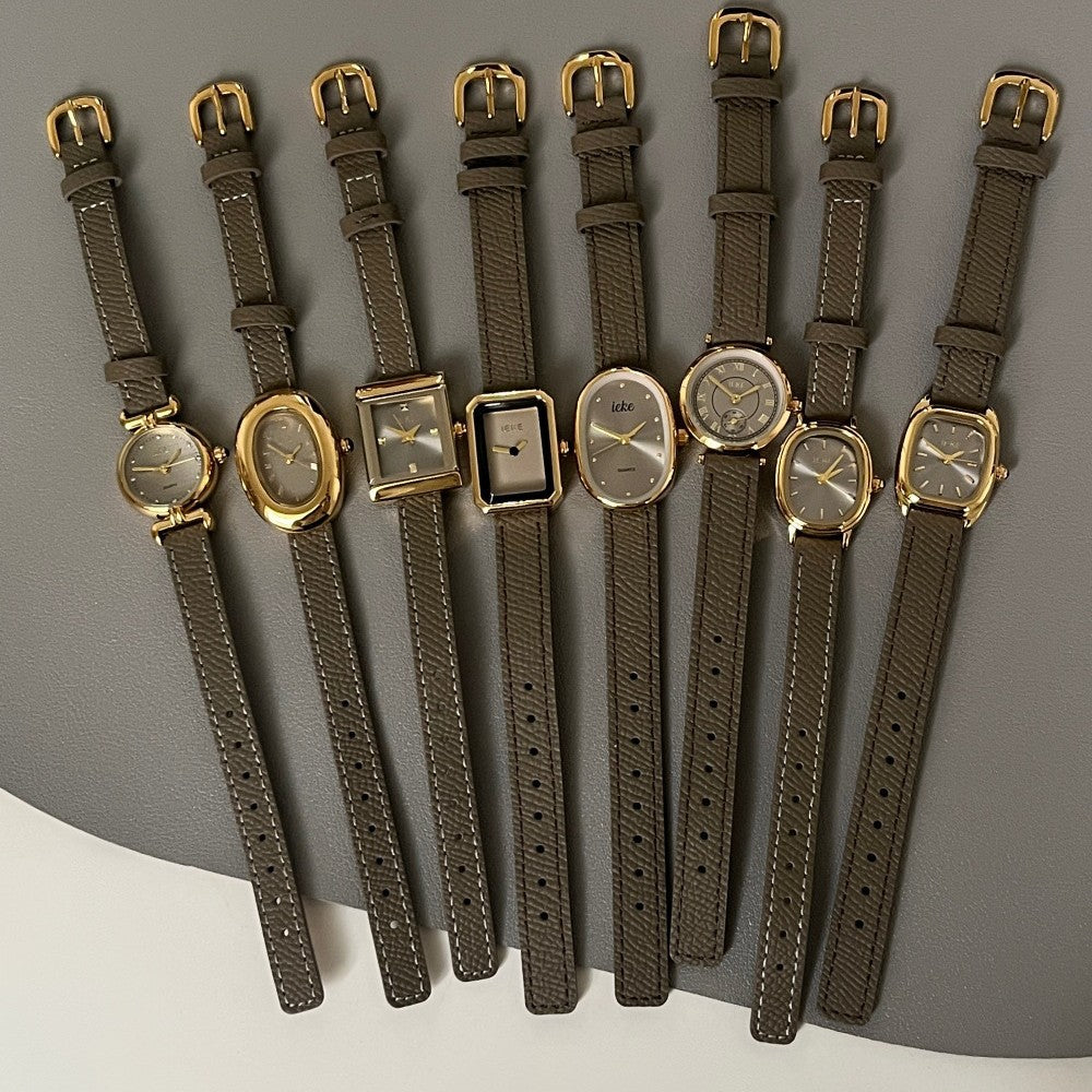 Minimalist Small Dial Leather Strap Quartz Watch