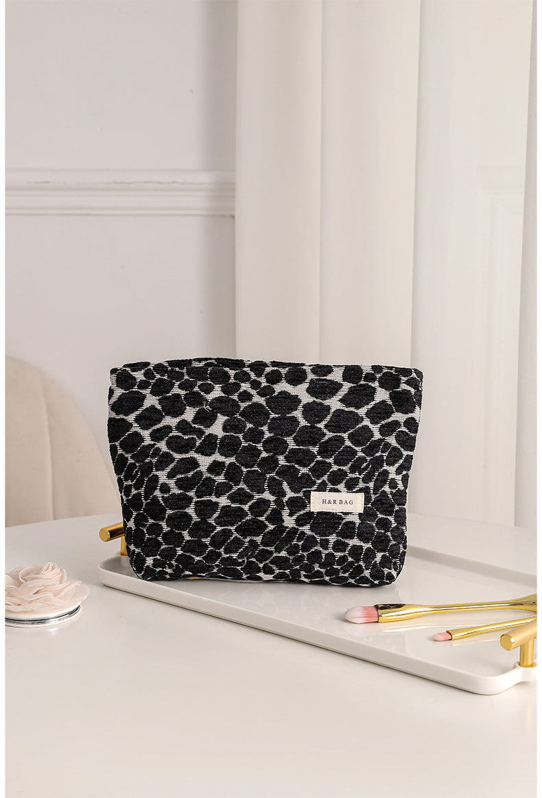 Leopard Zrbra Jacquard Simple Cosmetic Bag