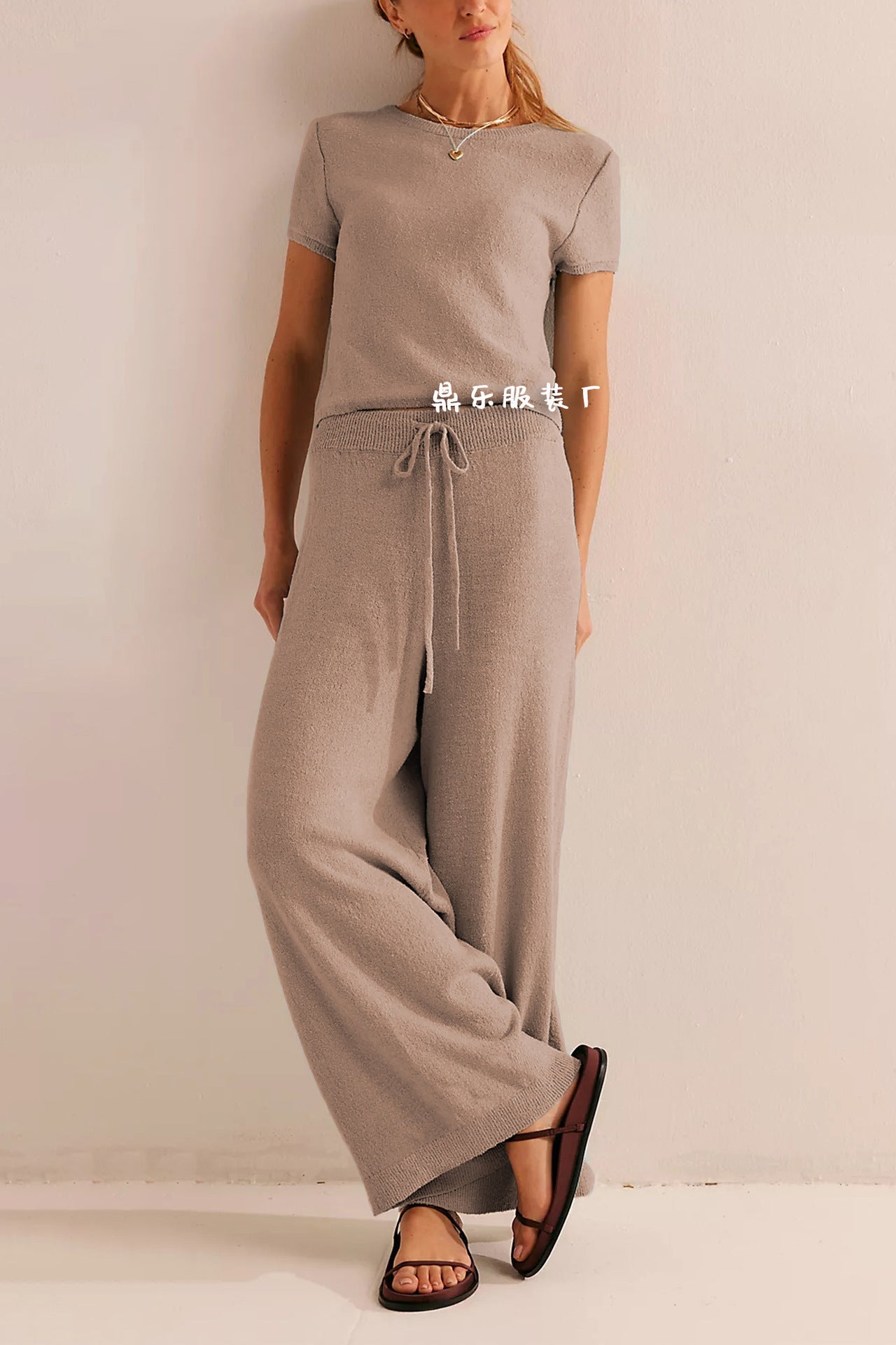 Simple Knit Top and Pants Set