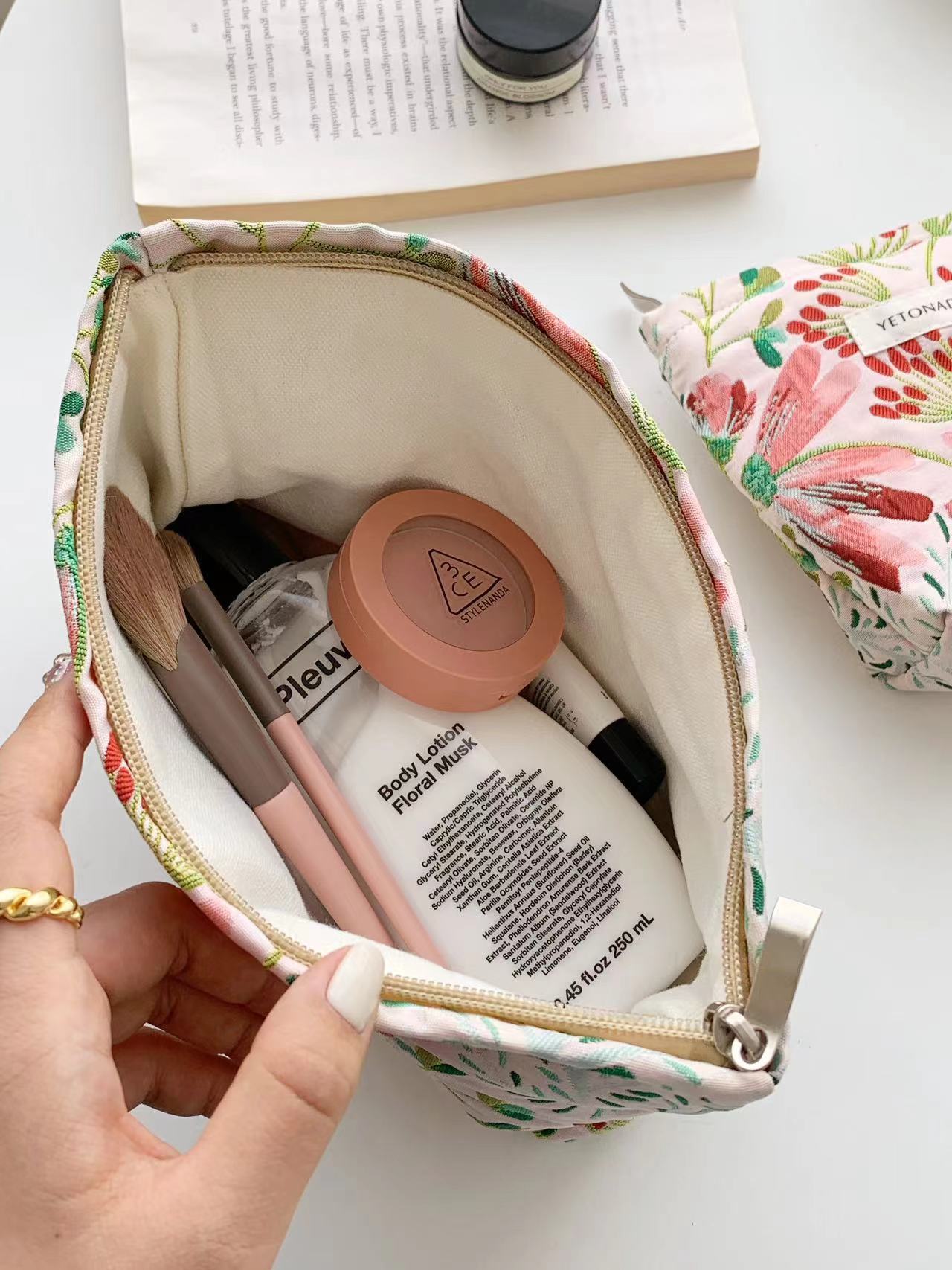 Colorful Large Capacity Flower Print Makeup Bag