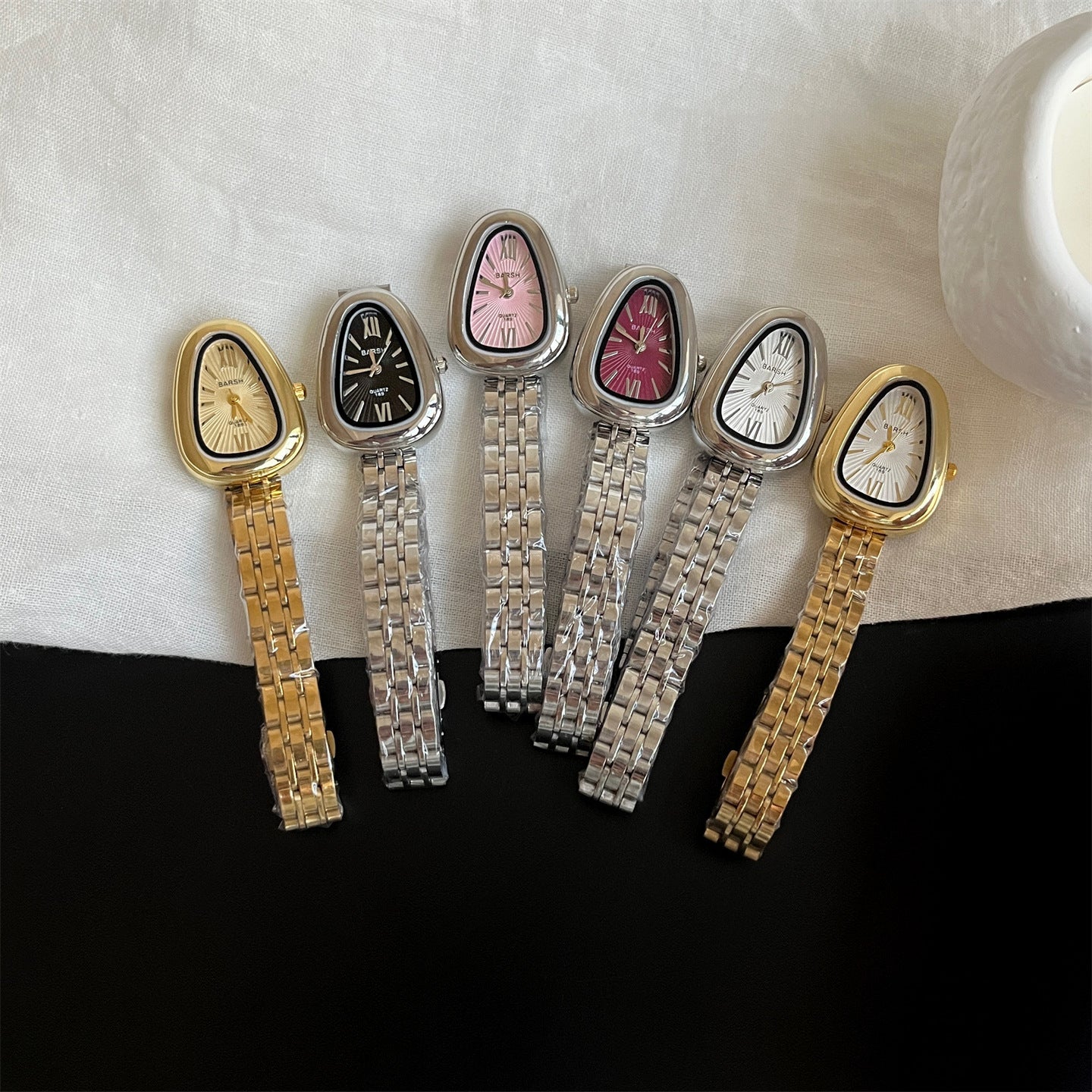 Luxury Snake Head Case Quartz Wrist Watch