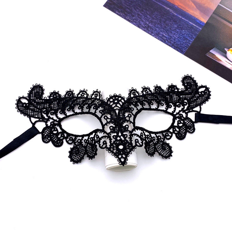 Women Fashion Cutout Sexy Lace Fox Halloween Mask