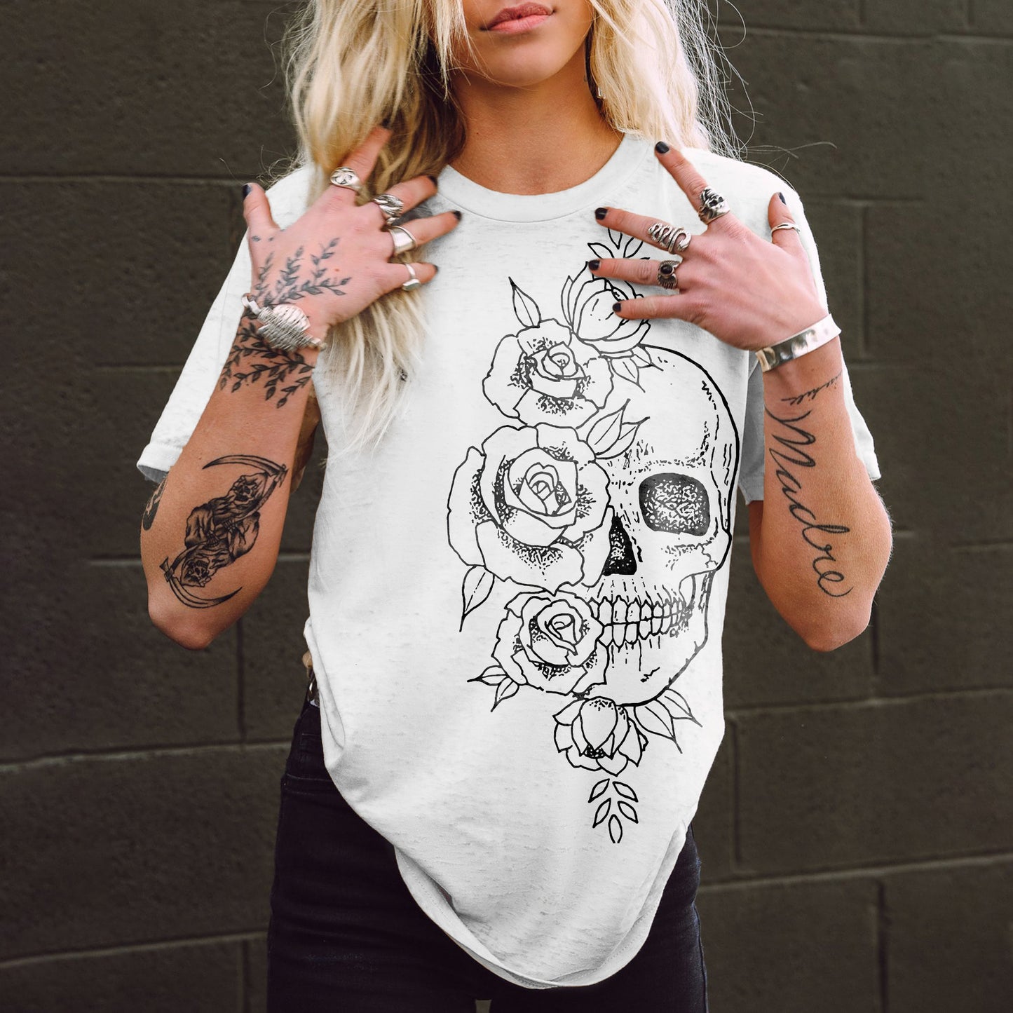 Camiseta de manga corta con estampado de calavera para mujer de Halloween
