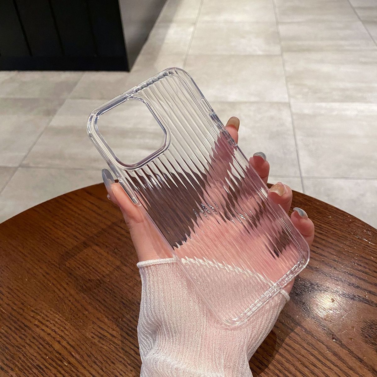 Fashion Simple Transparent Vertical Stripe Iphone Case