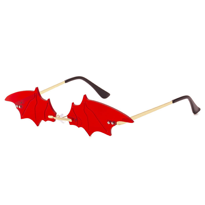 Lunettes de soleil d'Halloween à petite monture en forme de chauve-souris pour femmes