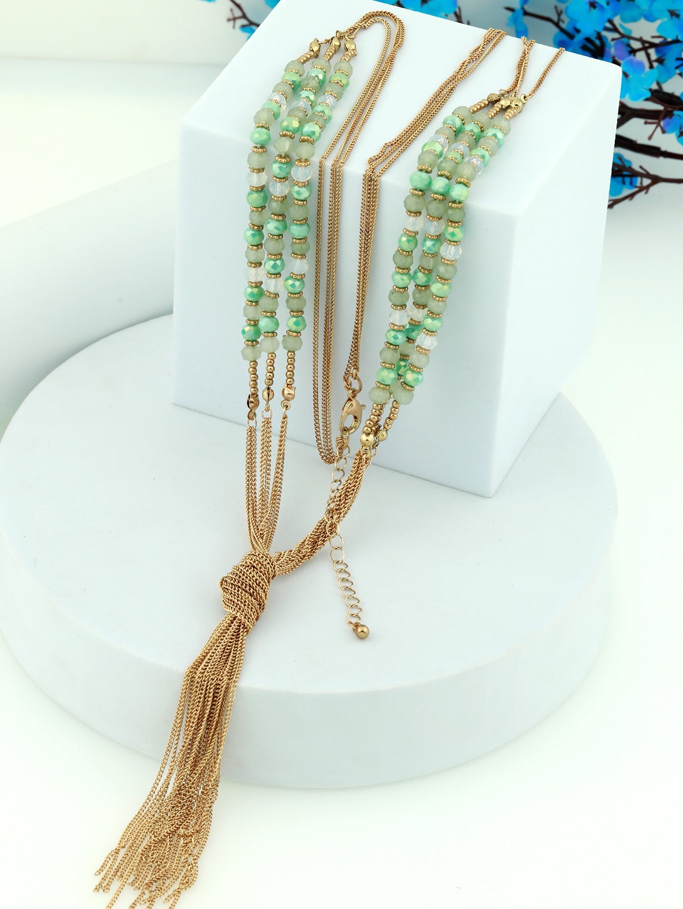 Collar bohemio con borlas de cristal multicapa