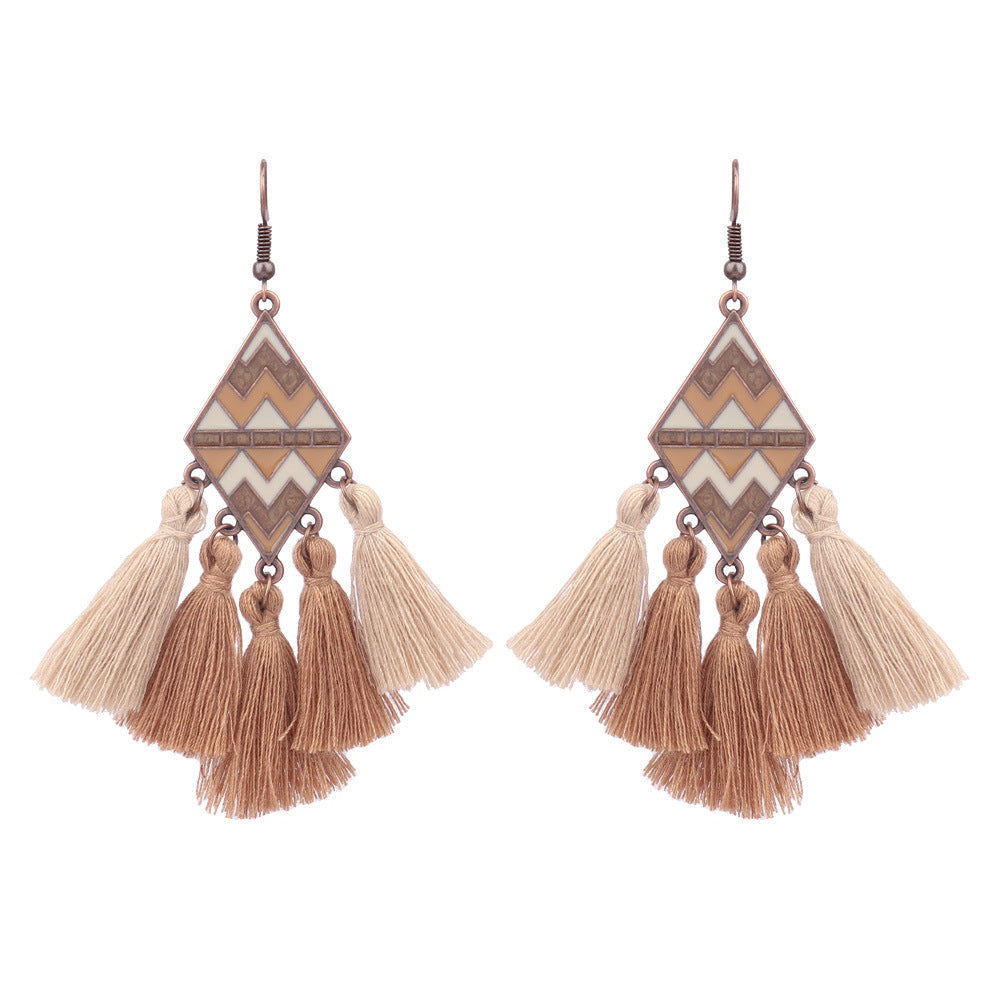 Boucles d'oreilles à pompons créatives de style ethnique bohème rétro