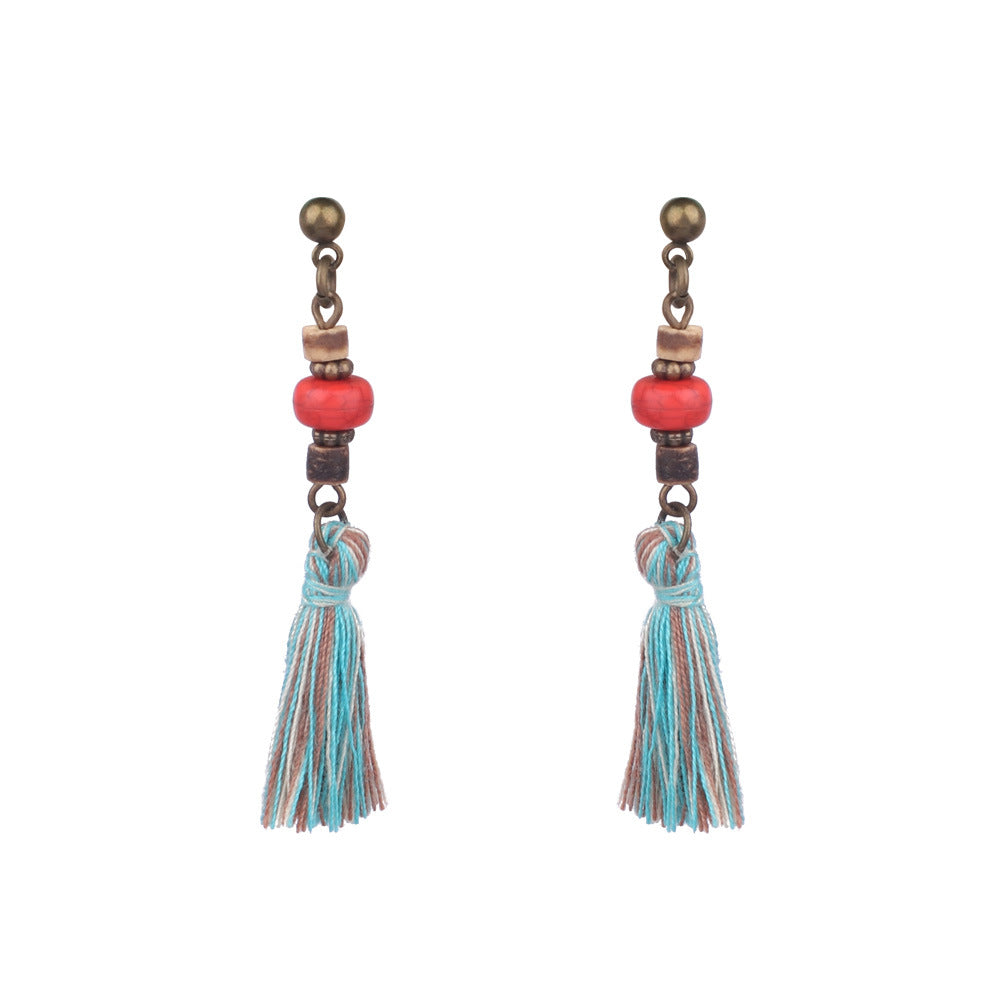 Boucles d'oreilles à pompons créatives de style ethnique bohème rétro