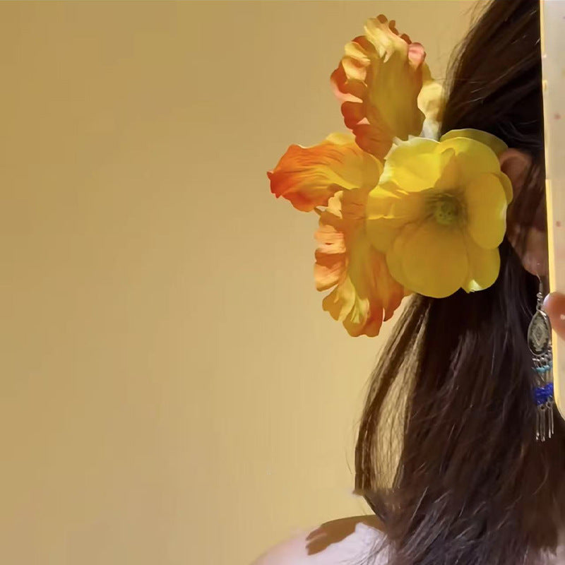 Bohemian Beach Holiday Floral Hairpin