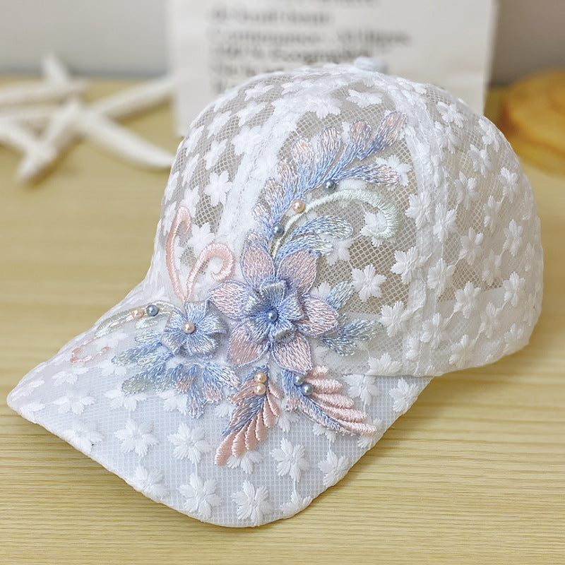 Casquette élégante en maille fine et dentelle pour femme