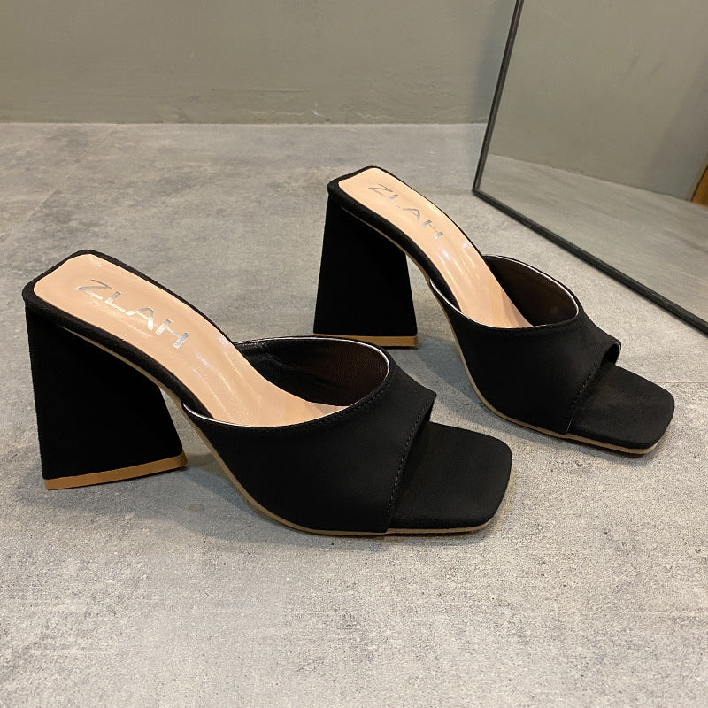 Talons compensés carrés à imprimé léopard tendance