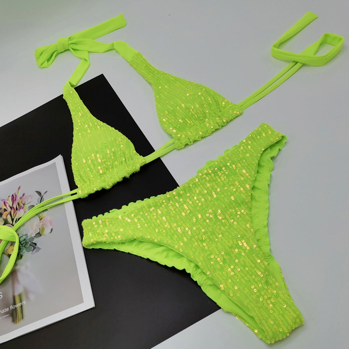 Traje de baño de bikini con cuello halter y lentejuelas de color sólido sexy para mujer