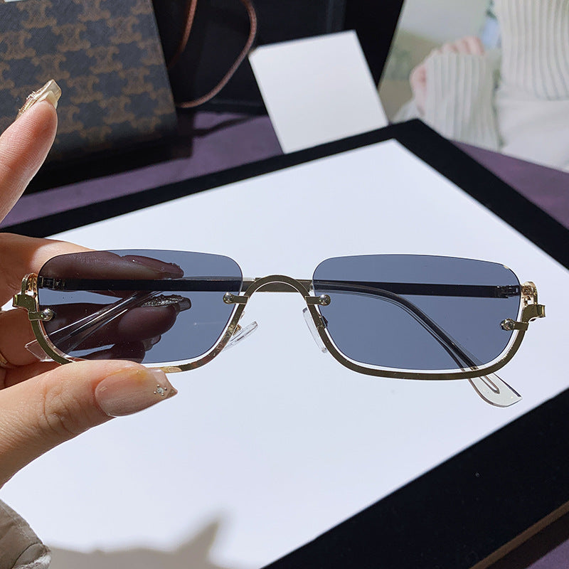 Gafas de sol cuadradas con montura pequeña y sencilla de moda para mujer