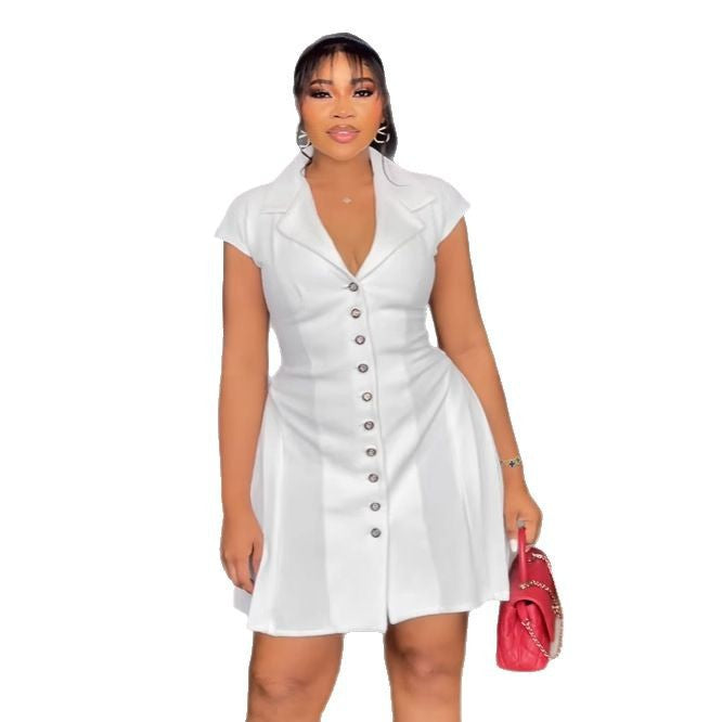 Robe élégante à manches courtes et coupe ajustée pour femme