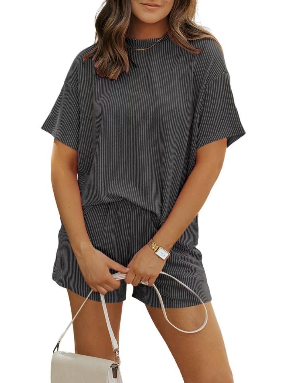 Conjunto de camiseta informal de rayas de color liso para mujer
