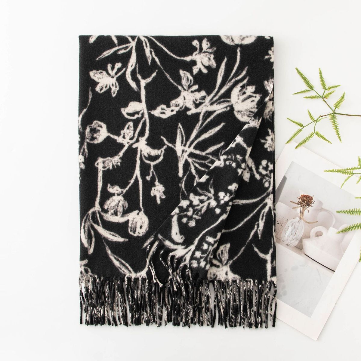 Women Fashion Casual Printed Warm Thickened Imitation Cashmere Scarf