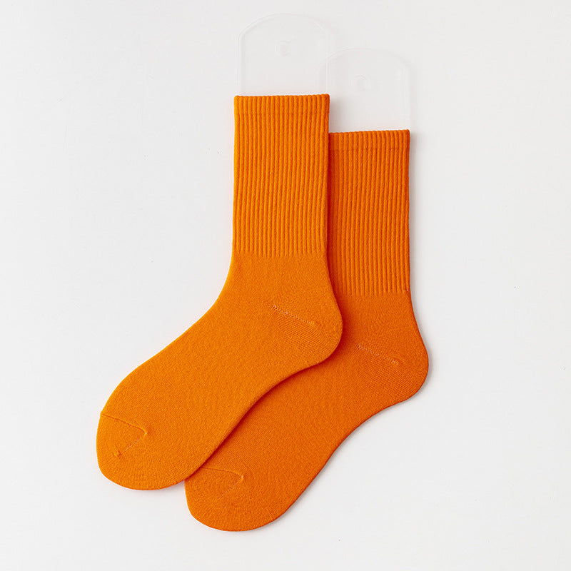 Calcetines casuales de algodón de color sólido para mujer