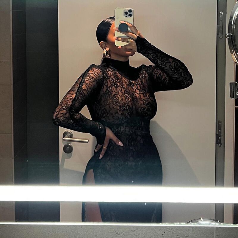 Robe sexy à col mi-haut et fente en dentelle pour femme
