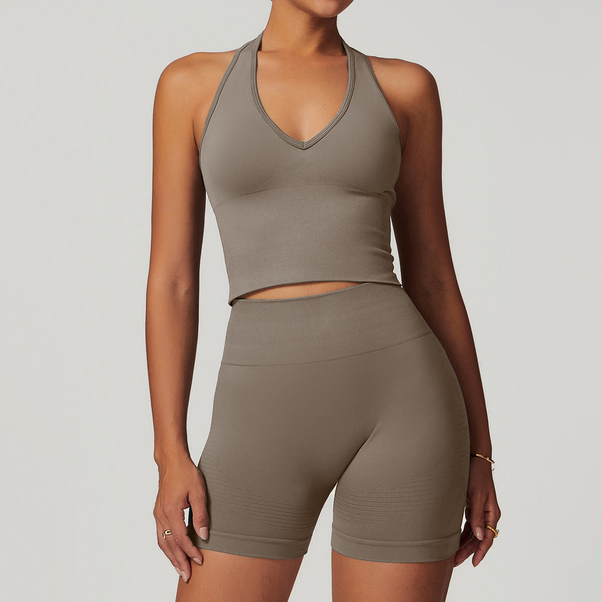 Conjunto de camiseta sin mangas con cuello halter, sin costuras y color liso para mujer