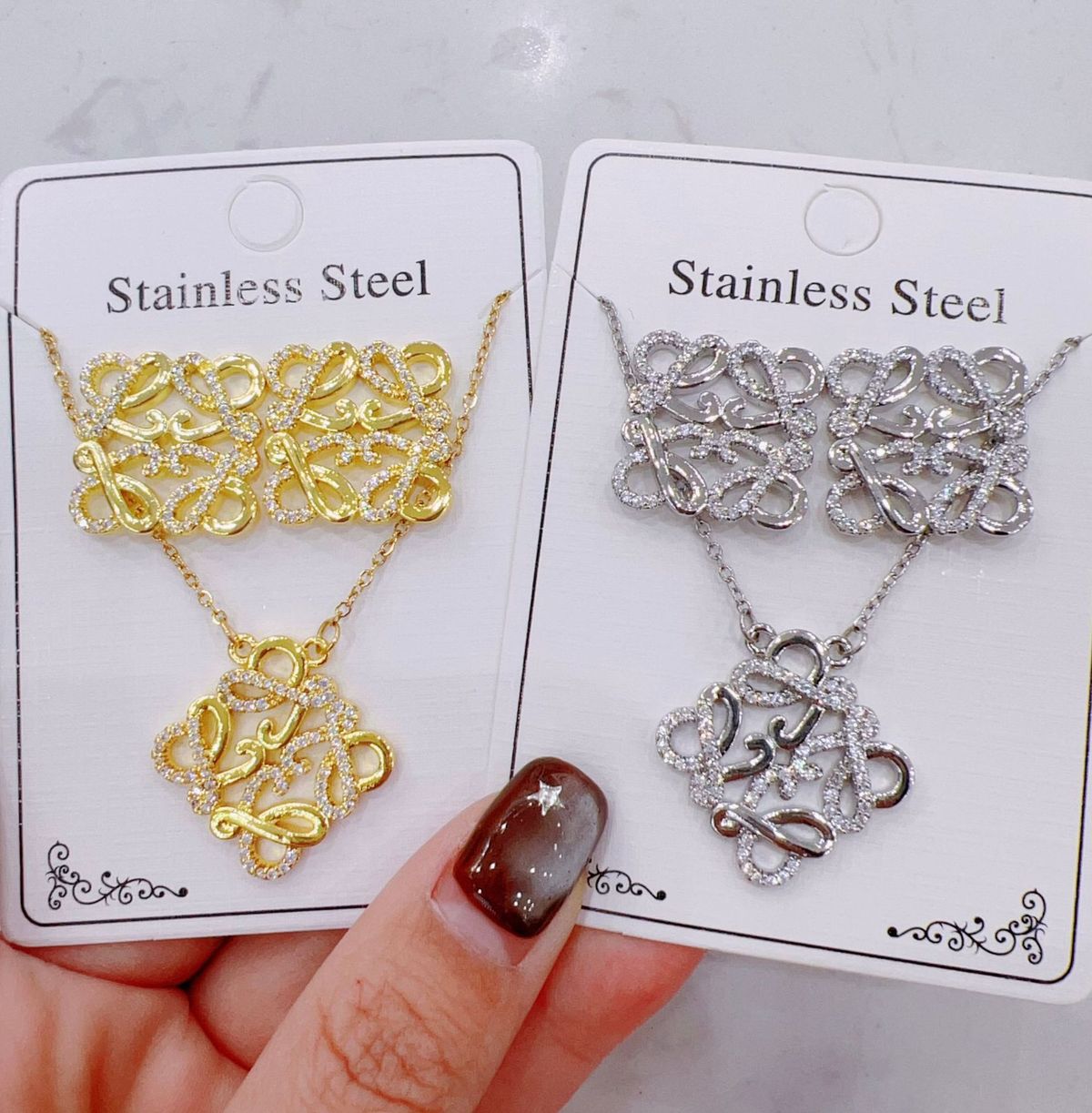 Women Fashion Zircon Necklace Earrings Set