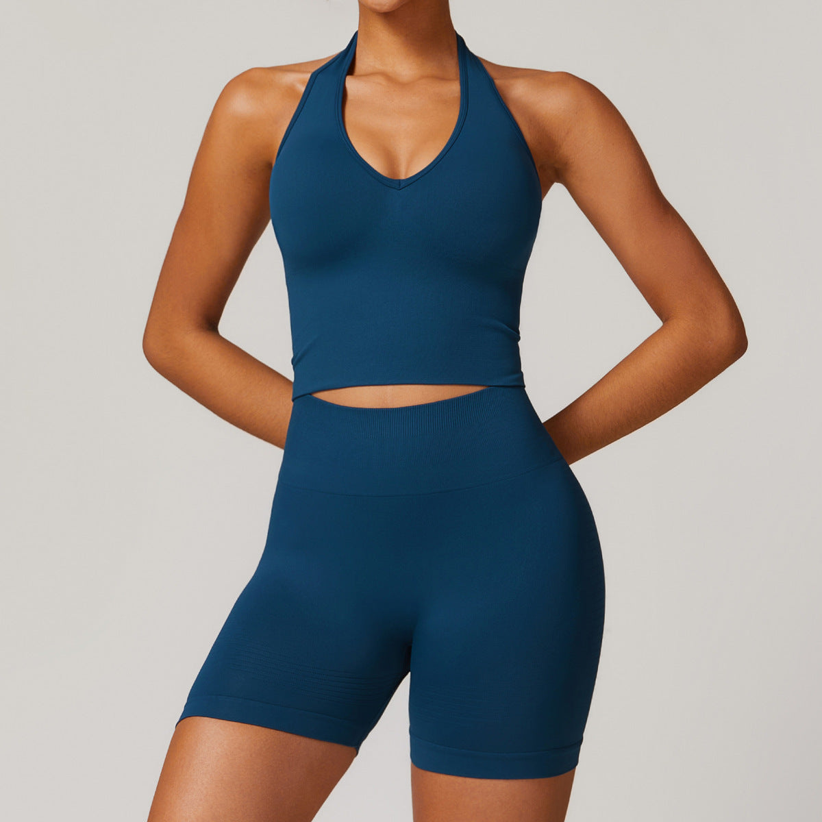 Conjunto de camiseta sin mangas con cuello halter, sin costuras y color liso para mujer