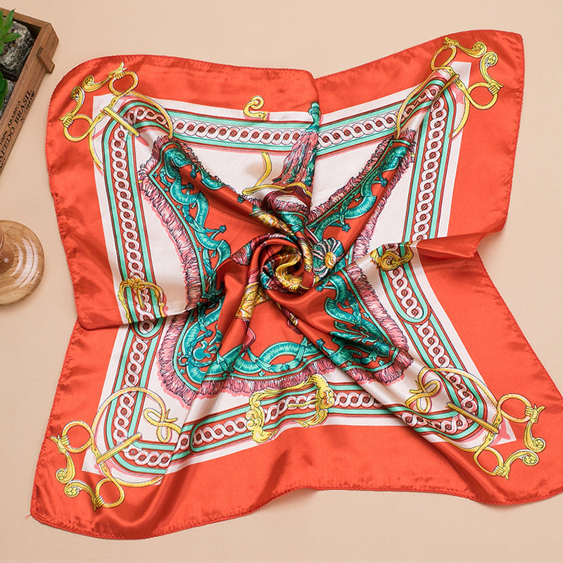 Grand foulard carré en satin imprimé mode femme, joli motif floral