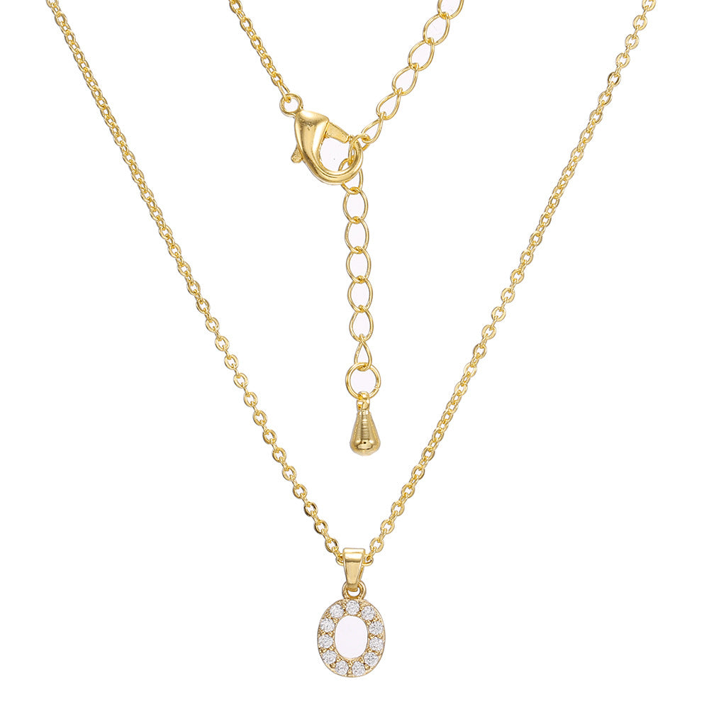 Collier pendentif alphabet simple et tendance pour femme