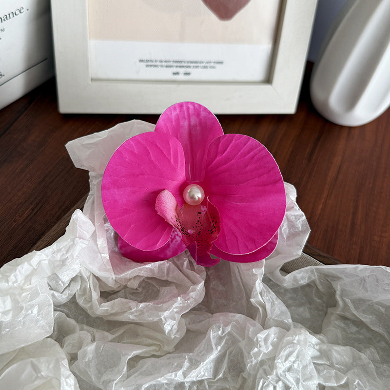 Accesorios florales para el cabello con mariposas para la playa
