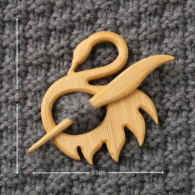 Broches en bois représentant des animaux pour la mode féminine