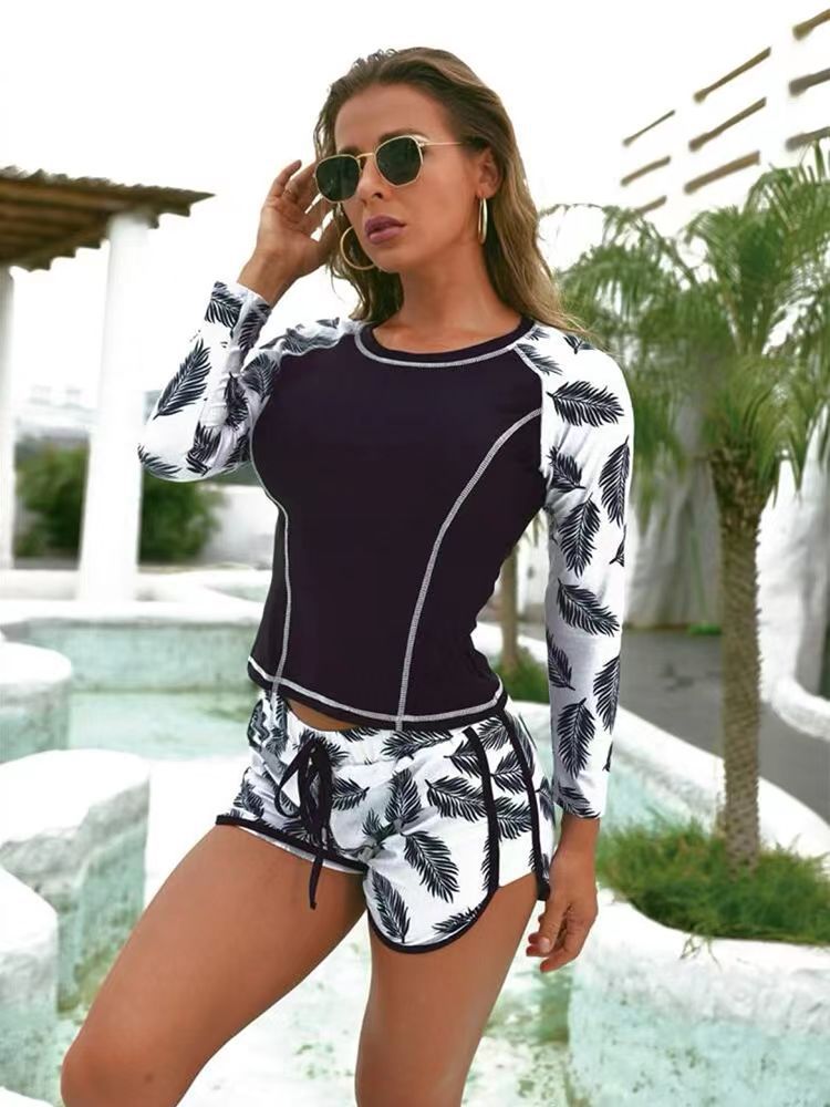 Traje de baño tipo bóxer con estampado floral y protector solar para mujer Vacation Plus Color