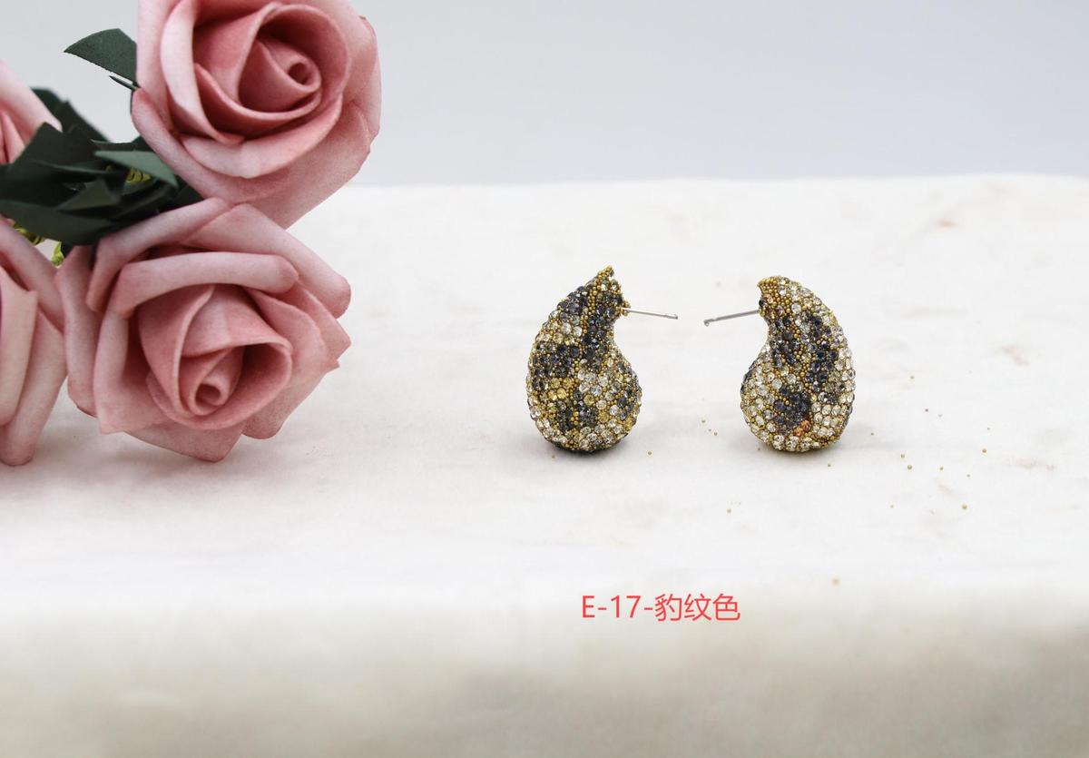 Women Fashion Simple Zircon Water-Drop Earrings