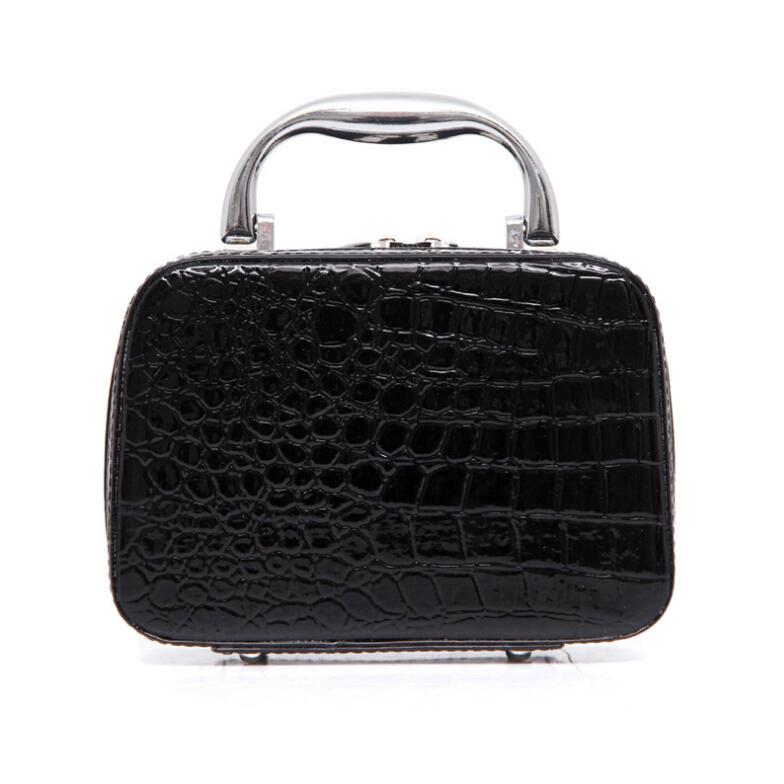 Hot Sale Women Zipper Design Crocodile Cosmetic Bag