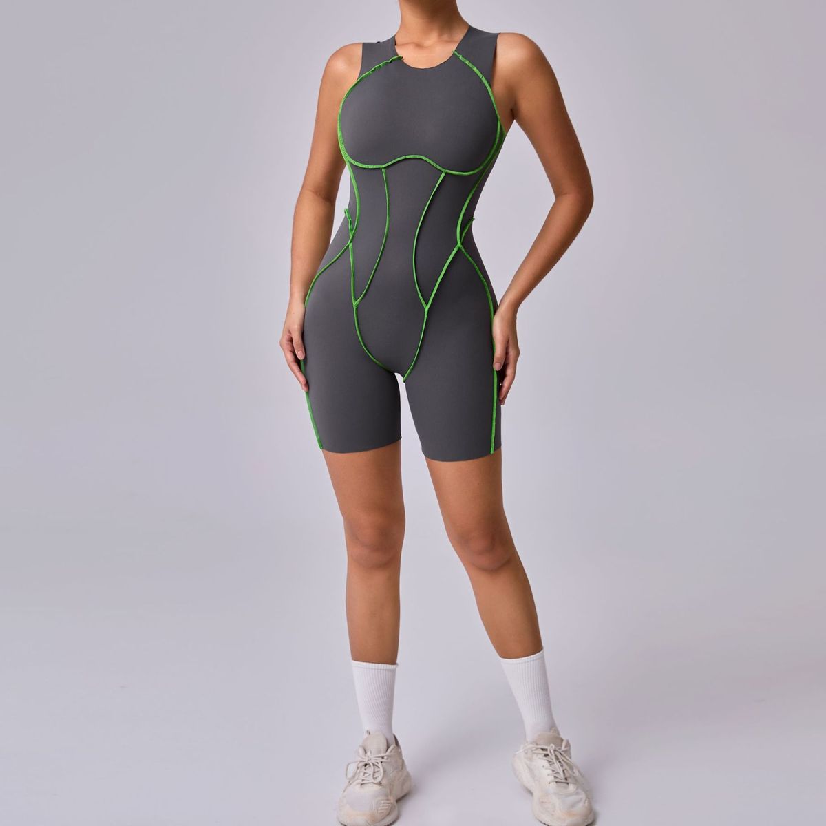 Combinaison de sport moulante sans manches à contraste de couleurs pour femmes