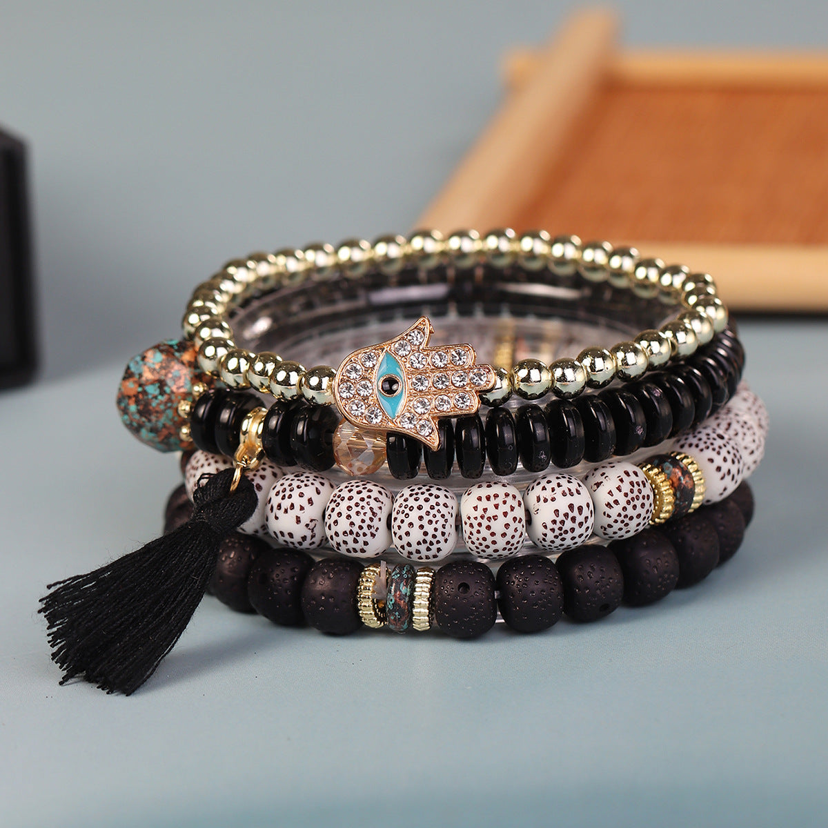 Pulsera con borlas de cuentas de estilo étnico vintage bohemio