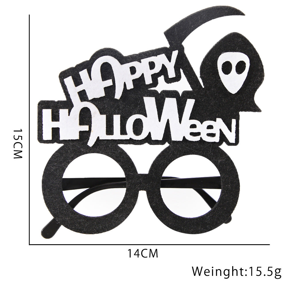 Décoration de fête d'Halloween avec des lunettes en plastique