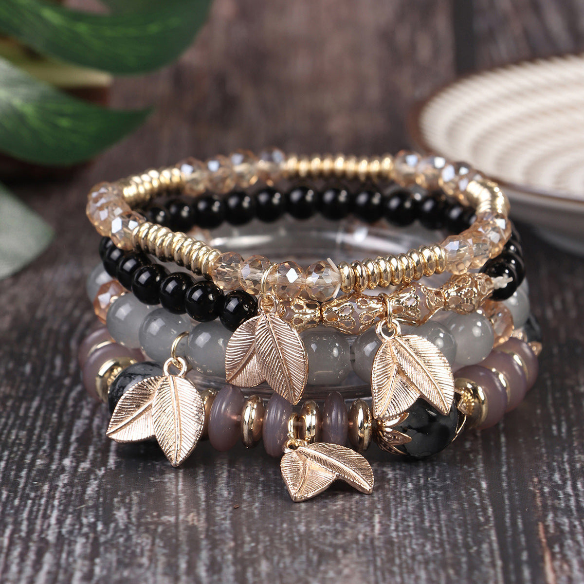 Conjunto de pulseras multicapa con cuentas bohemias