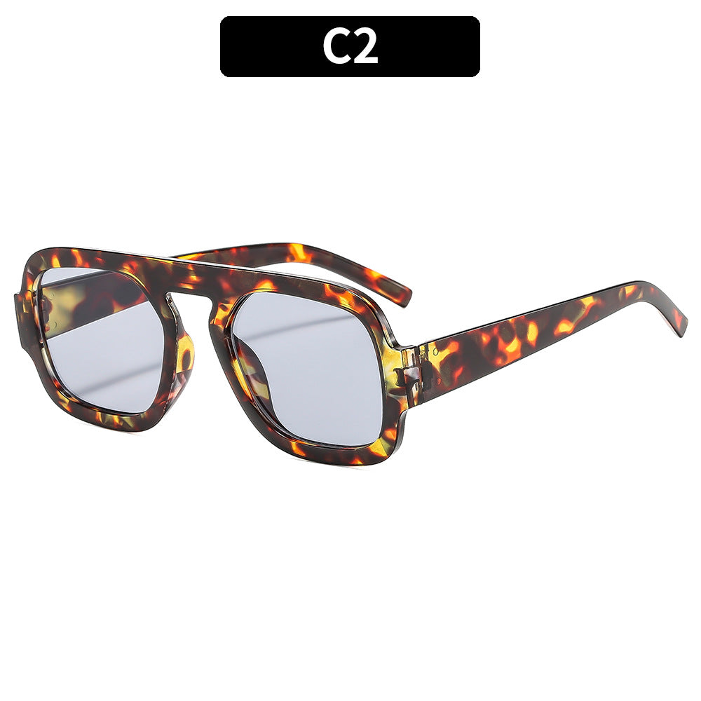 Gafas de sol de moda con montura cuadrada