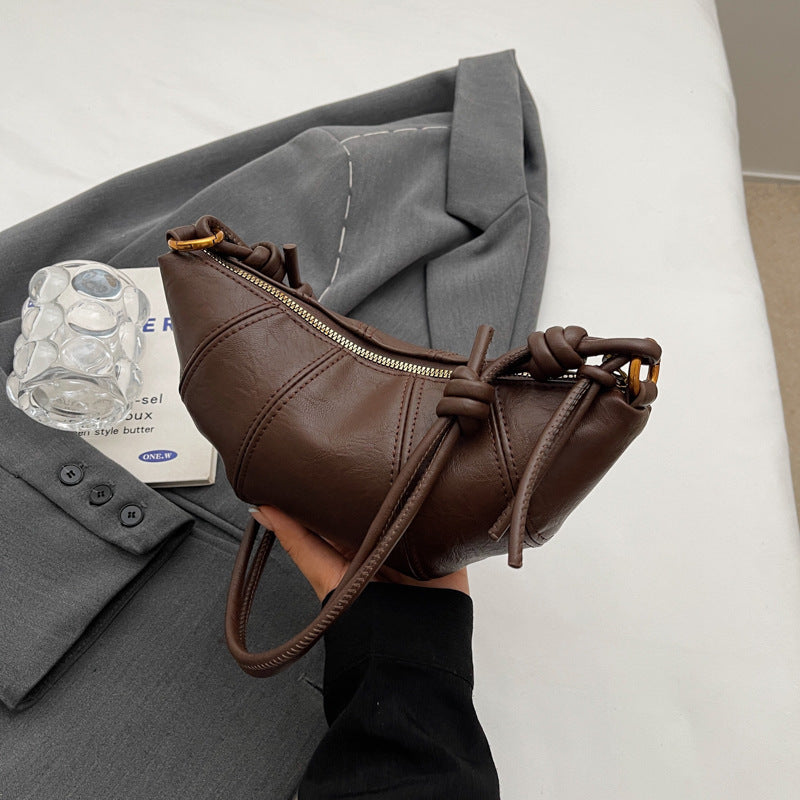 Women Autumn Winter Vintage Cattle Dumpling Bag