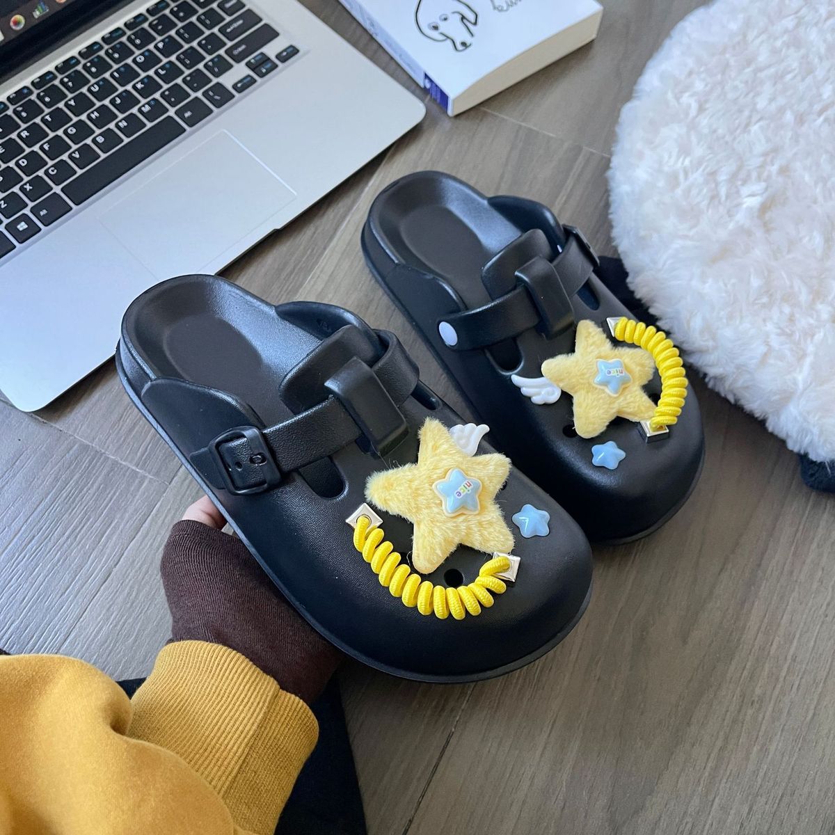 Pantuflas informales antideslizantes con estrella de cinco puntas para mujer