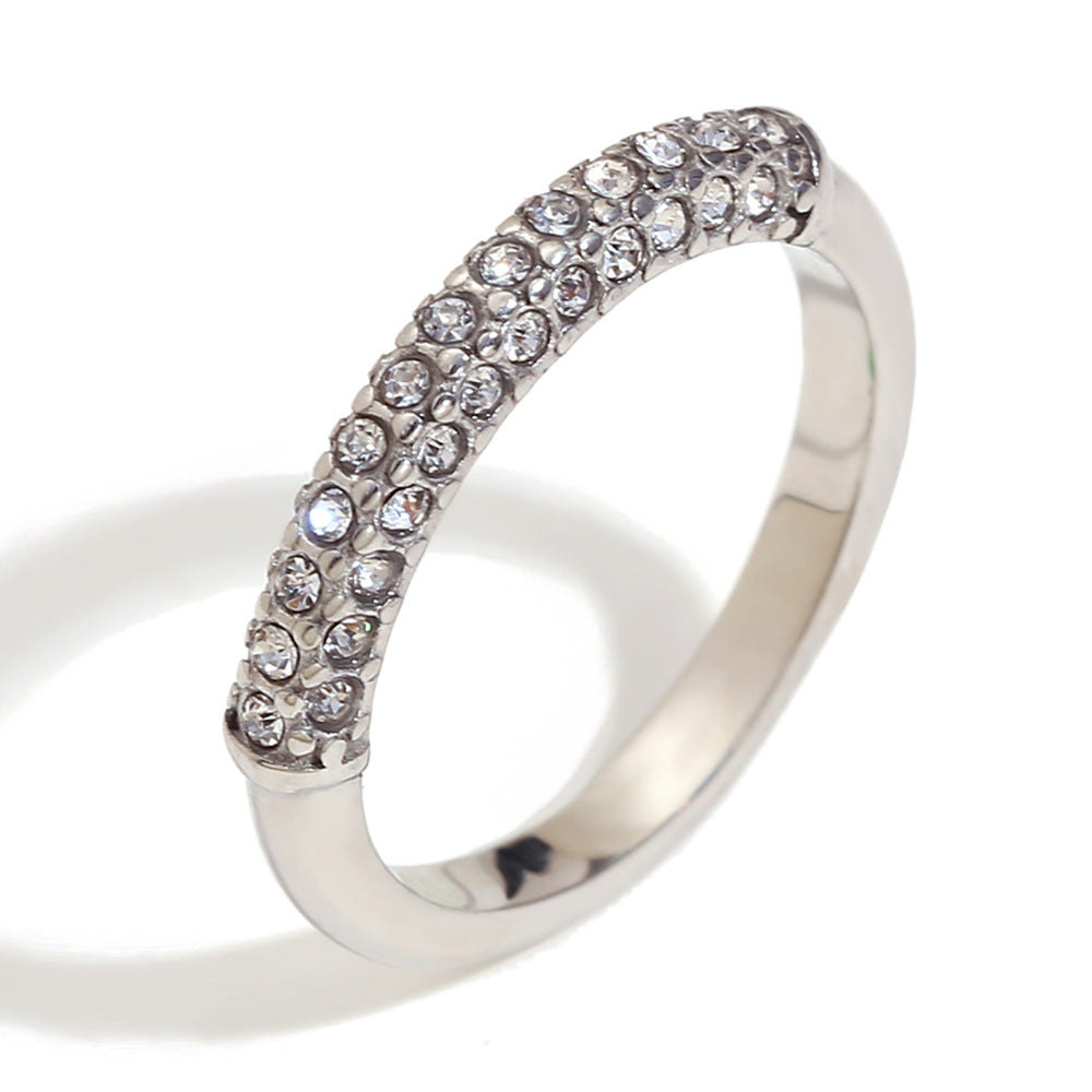 Bague tendance pour femme en plaqué or 18 carats avec zircone