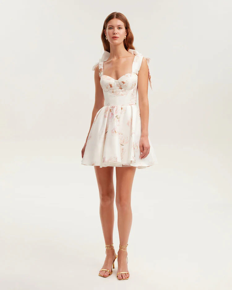 Vestido floral elegante de vacaciones para mujer