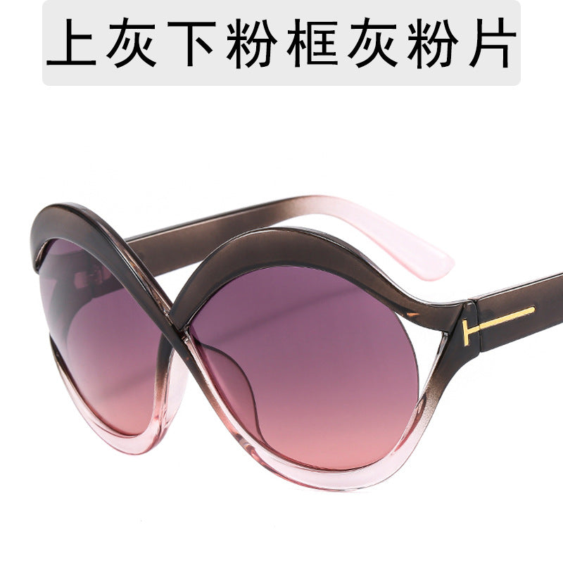 Gafas de sol de moda con montura grande