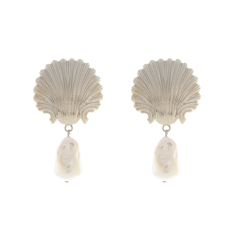 Bohemian Exaggerated Holiday Style Alloy Shell Earrings