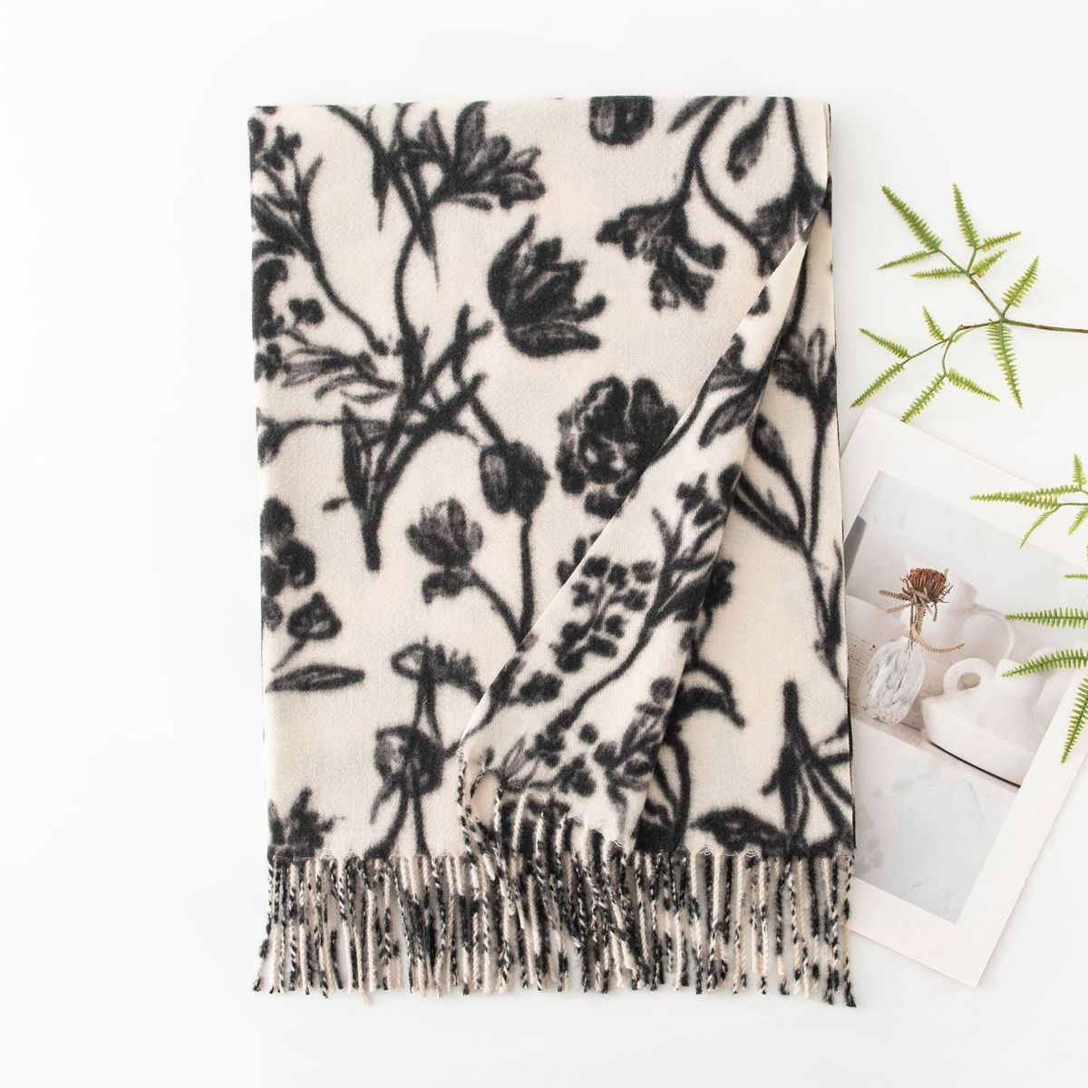 Women Fashion Casual Printed Warm Thickened Imitation Cashmere Scarf
