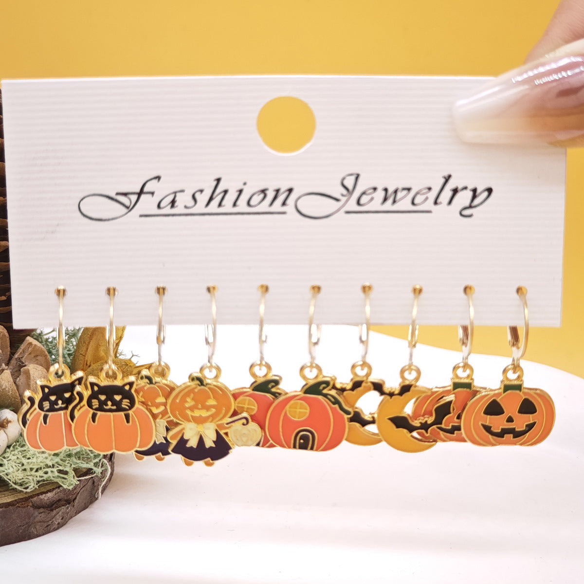 Pendientes creativos de calabaza fantasma demonio de Halloween con aceite